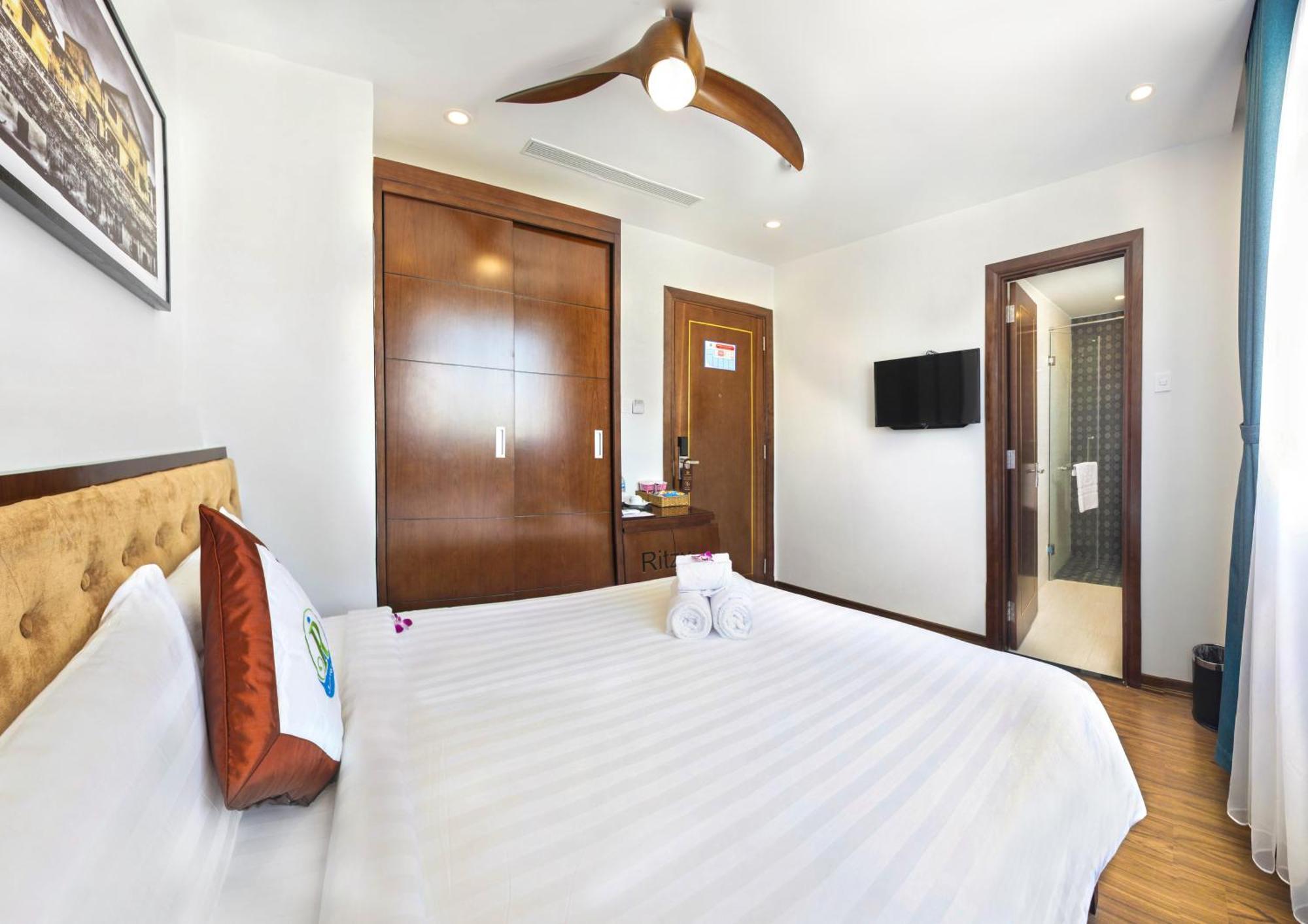 Ritzy Boutique Da Nang